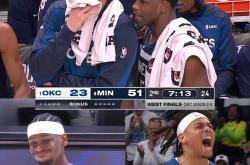 开云官网-包含雄鹿B队爆冷爵士，特雷杨三分雨点燃全场的词条