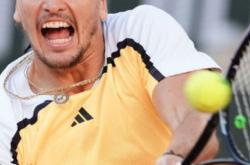 开云体育官网-法网绝杀蒙特卡洛大师赛，兹维列夫高光表现