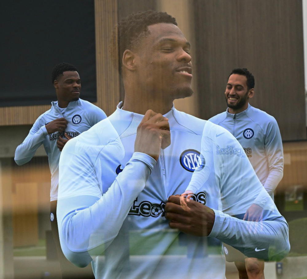 国米实力有待提升，主帅寻找出路