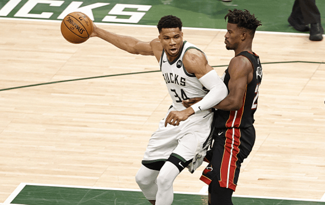 澳大利亚职业篮球联赛战罢，雄鹿重返榜首位置