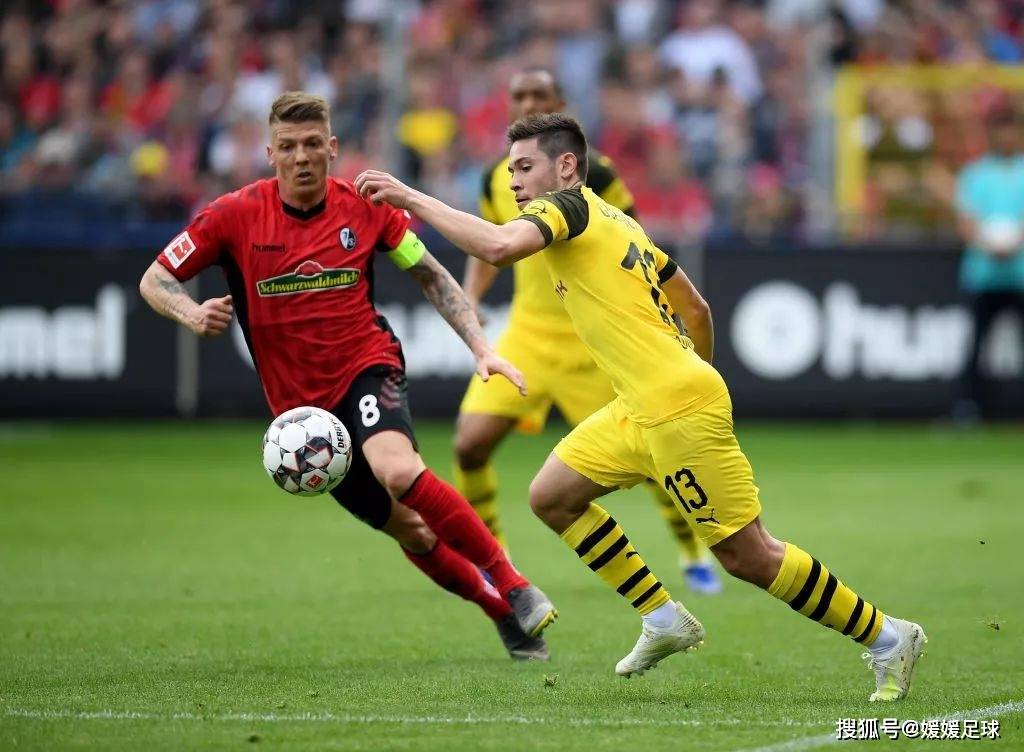 塞尔维亚中卫建功，帮助西汉姆联逼平对手