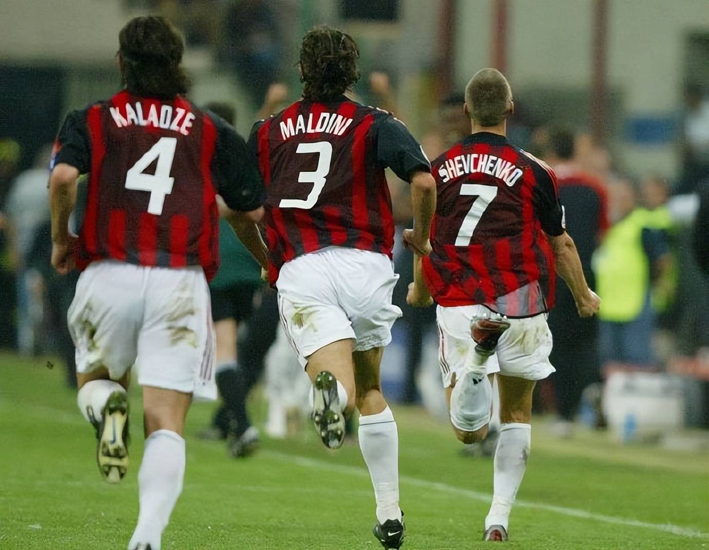 AC米兰碾压阿根廷,特尔施特根打破历史纪录的简单介绍 AC米兰碾压阿根廷,特尔施特根打破历史纪录的简单介绍