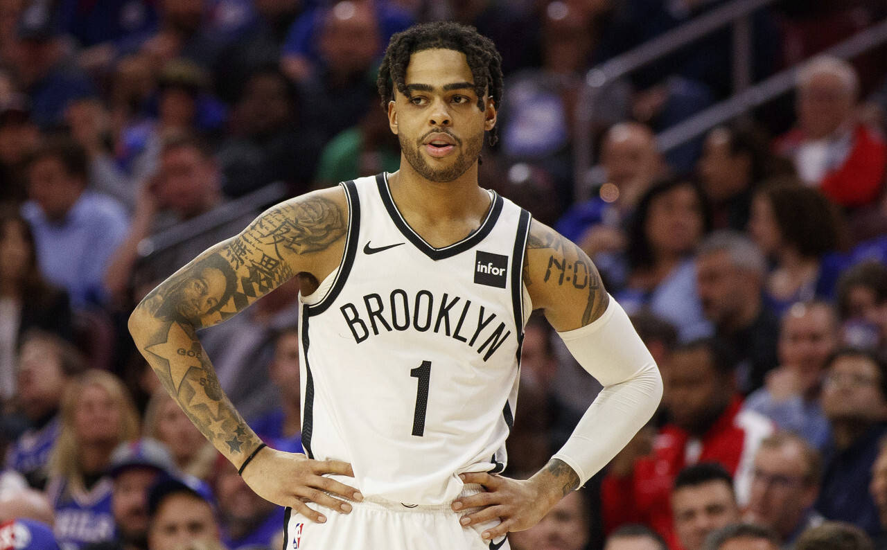 包含西班牙男篮逆转湖人，拉塞尔绝境逆转的词条